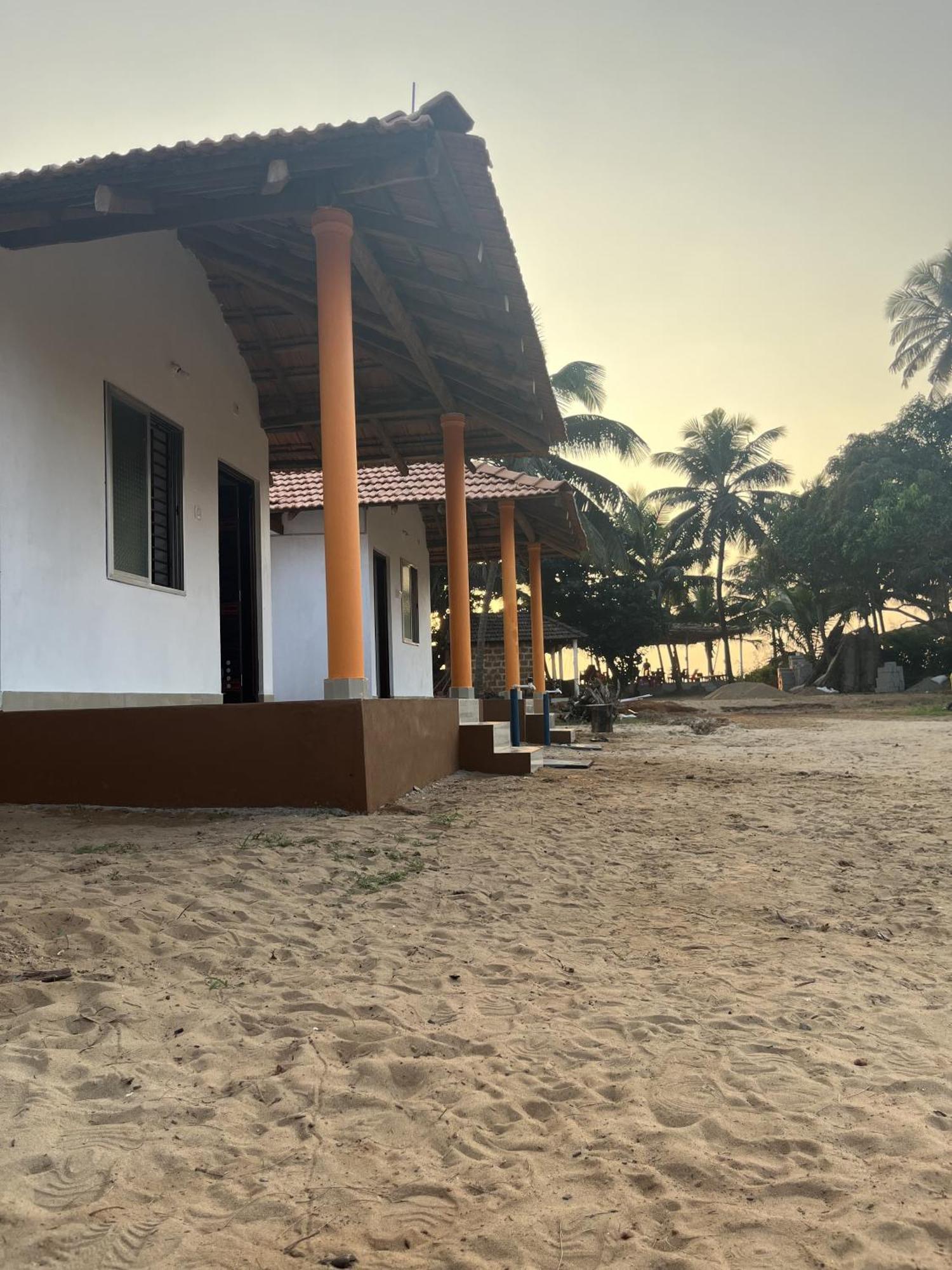 Revibe Beach Hostel Gokarna Гокарна Екстер'єр фото