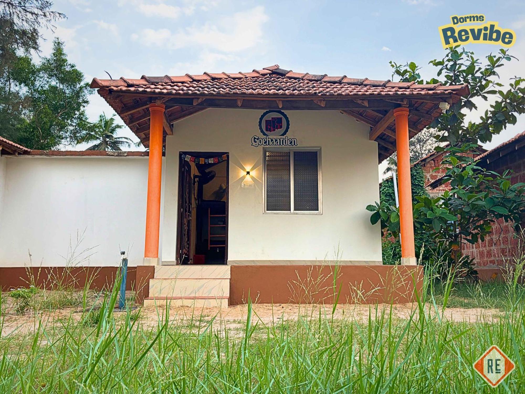 Revibe Beach Hostel Gokarna Гокарна Екстер'єр фото