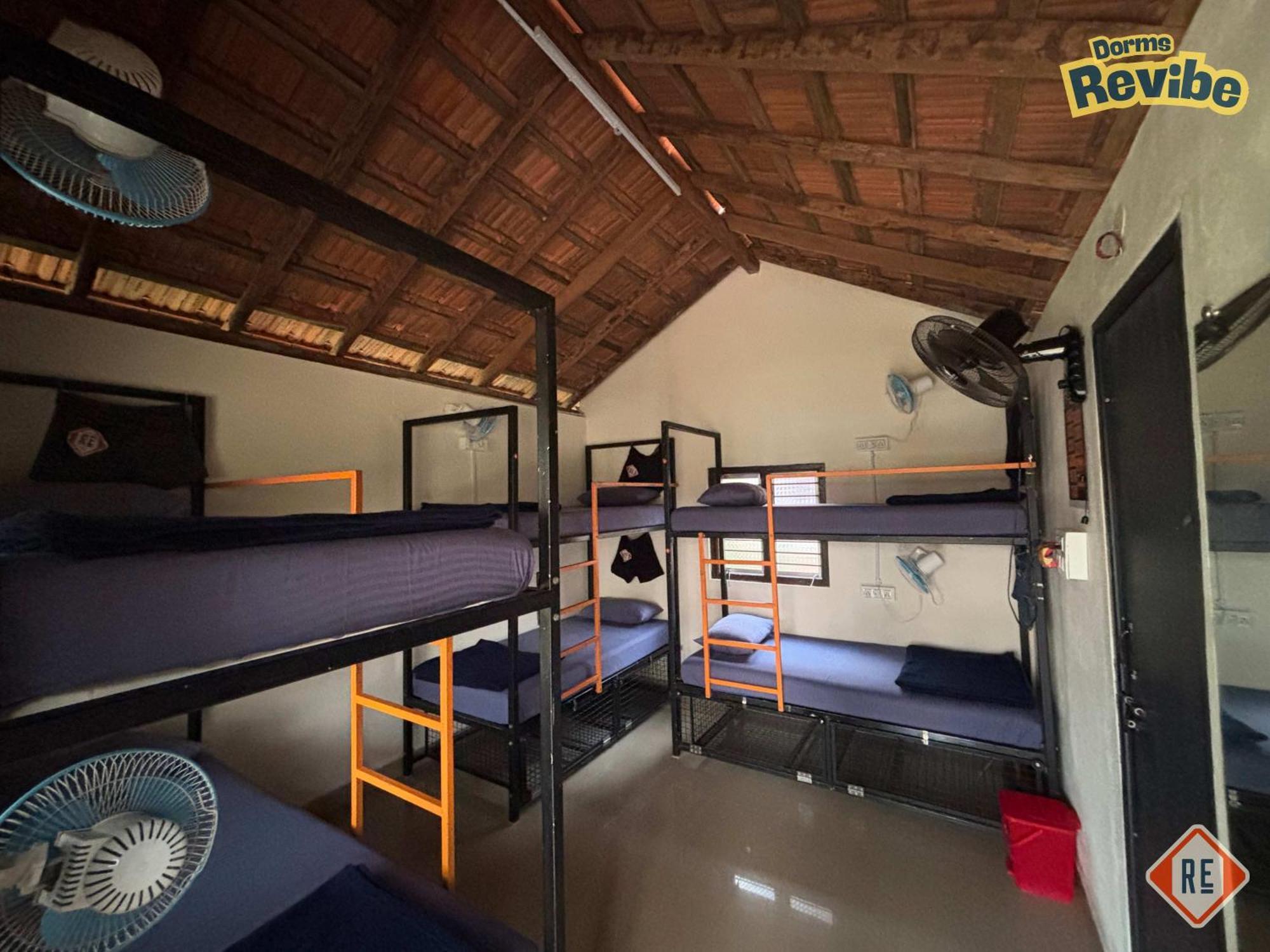 Revibe Beach Hostel Gokarna Гокарна Екстер'єр фото
